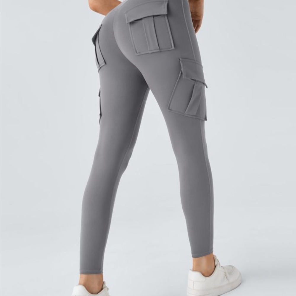 Gray Cargo Pocket Leggings
